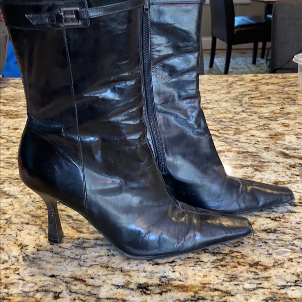 Gianni Bini Black leather mid calf boots